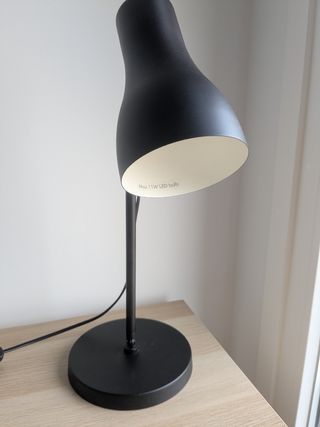 Flexo IKEA FINNSTARR negro, multiposición