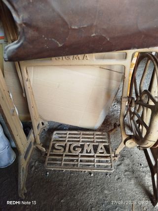 Máquina coser Sigma Antigua