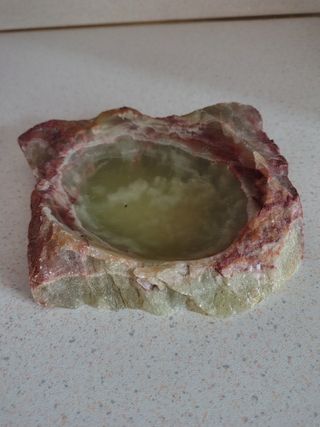 Portacenere in onice verde e marrone