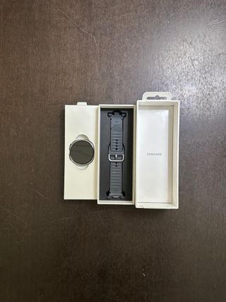 Samsung Galaxy Watch8 Grigio - Nuovo
