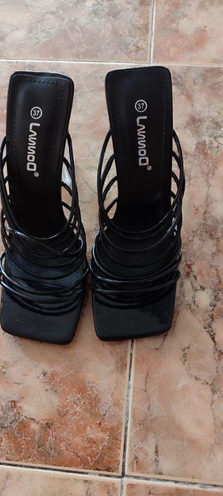 Zapatos Lamoda negros, talla 37
