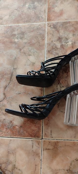 Zapatos Lamoda negros, talla 37