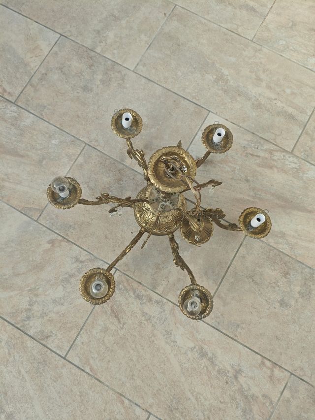 Lampara antigua dorada 5 brazos