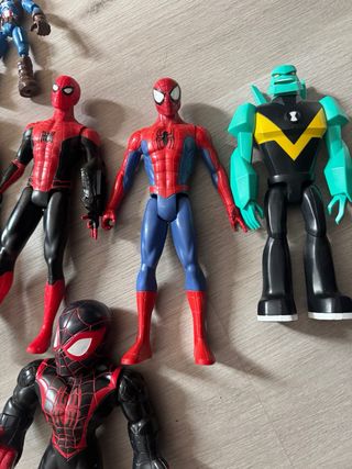Muñecos Superhéroes - 7 piezas