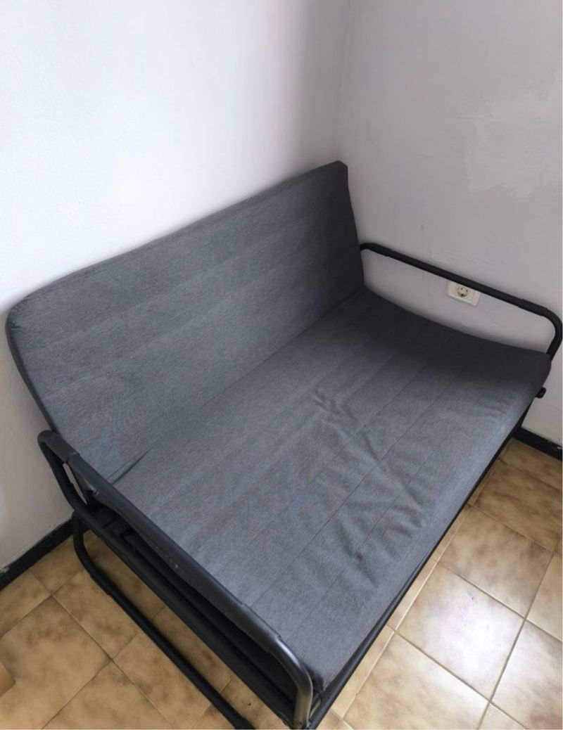 Divano letto IKEA HAMMARN grigio scuro usati per 55 EUR su - Main Image
