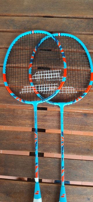 2 Raquetas bádminton Babolat + 3 plumas