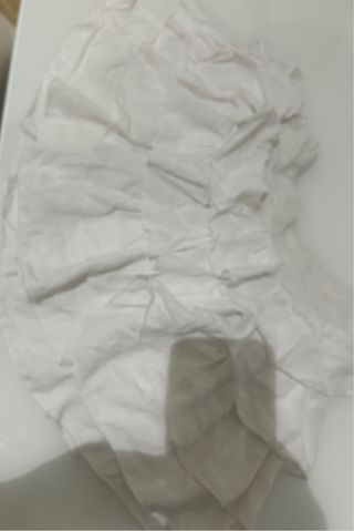 Falda blanca volantes