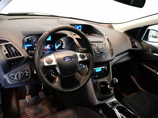 Ford Kuga 2.0 TDCi 140 4x4 Trend