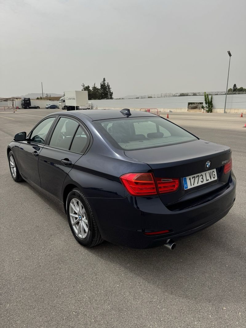 BMW Serie 3 2014, foto 3