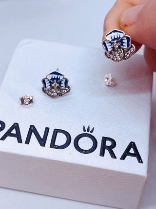 Pendientes Pandora flor azul