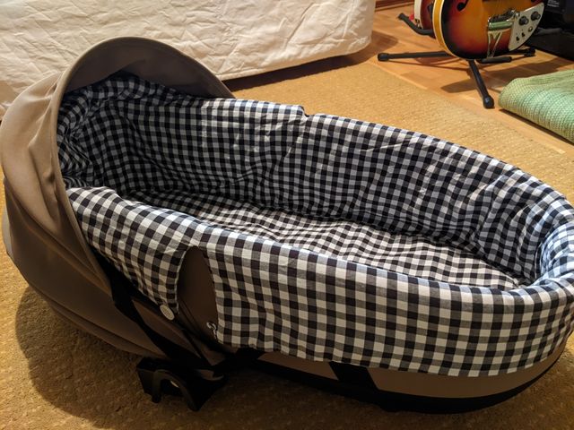 Capazo Babyzen Yoyo + Funda algodón y lluvia