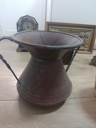 Antiguedades: Reloj, cuadro, candelabros