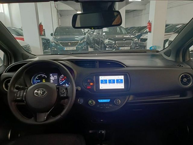 Toyota Yaris 1.5 100H Advance