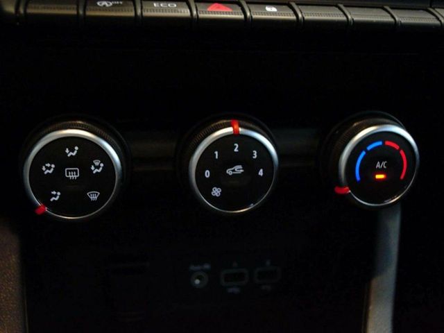 Renault Clio Business TCe 67 kW (90CV)