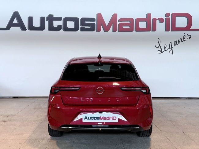 Opel Astra 2023, foto 4