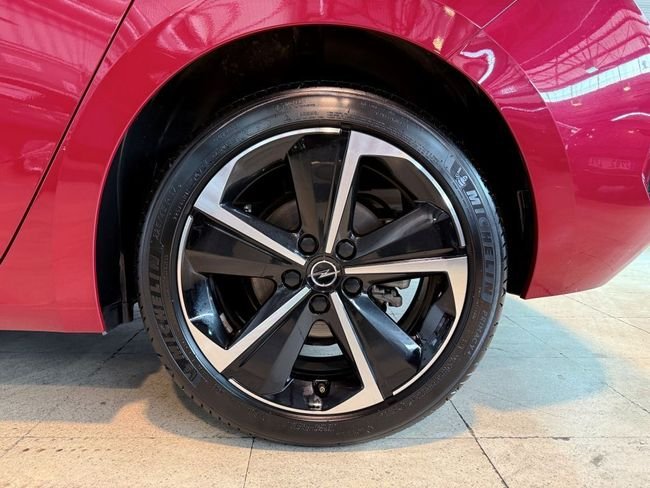Opel Astra 2023, foto 10