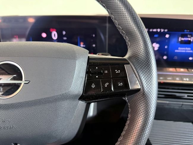 Opel Astra 2023, foto 22