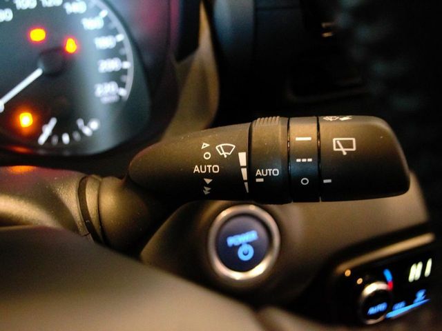 Toyota Yaris 1.5 120H Active Tech