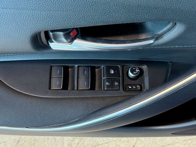 Toyota Corolla 1.8 125H ACTIVE TECH E-CVT
