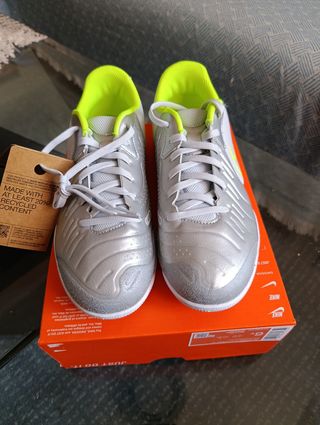 Zapatillas Nike Jr. Fútbol Sala