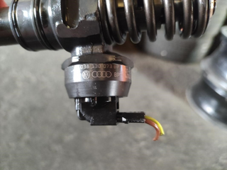 Inyector 038130073BP Audi A4 (B7 8E) (2004-2