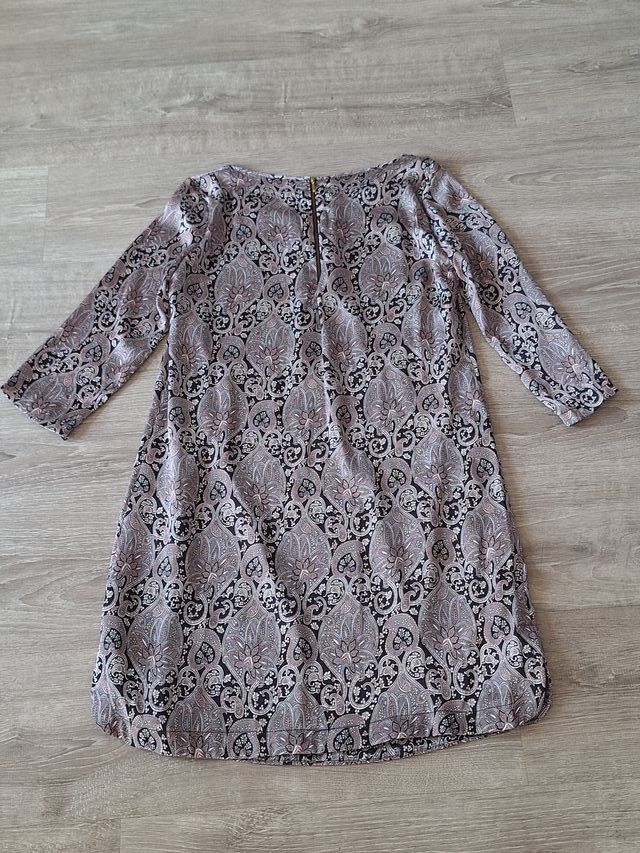 Vestido juvenil estampado Fórmula Joven – Talla 40