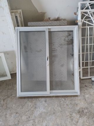 Ventana corrediza aluminio