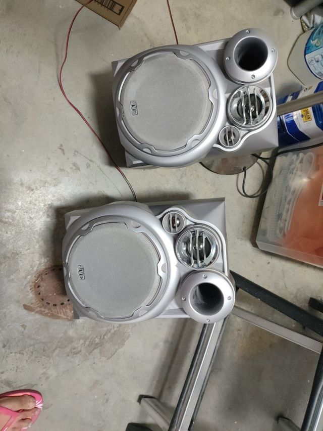 Altavoces JVC - Gris Plata