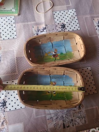 2 Paneras pintadas a mano