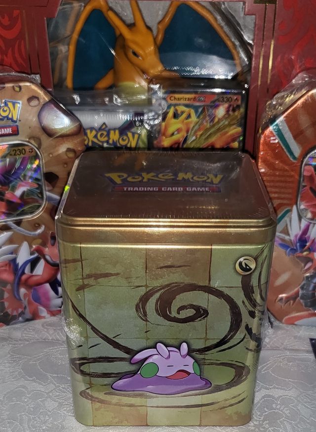 Pokemon Stacking Tin Collezione Drago Dragapult IT