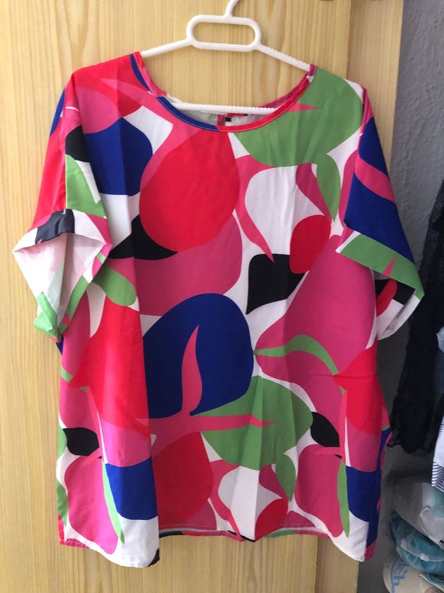 Blusa estampada multicolor