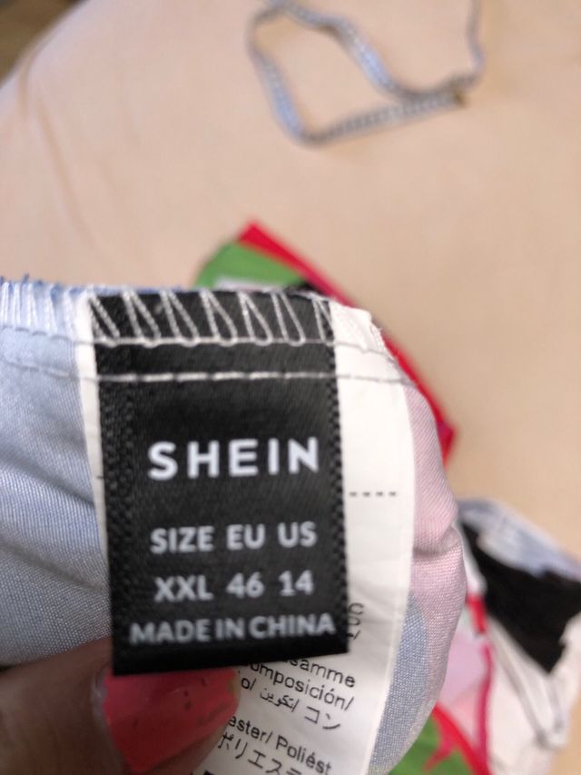 Blusa estampada multicolor