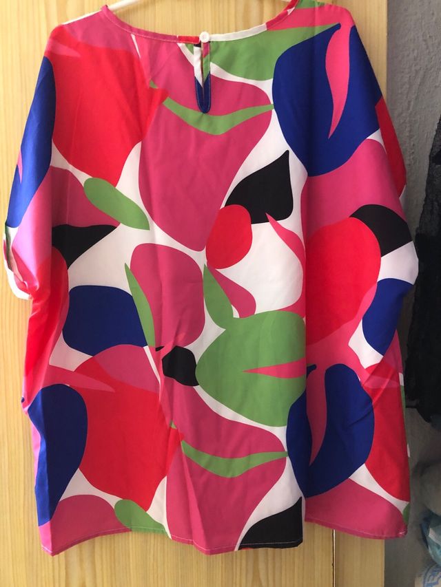 Blusa estampada multicolor
