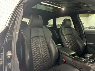 AUDI A4 RS4 Avant TFSI 331kW quattro tiptronic