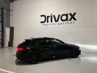 AUDI A4 RS4 Avant TFSI 331kW quattro tiptronic