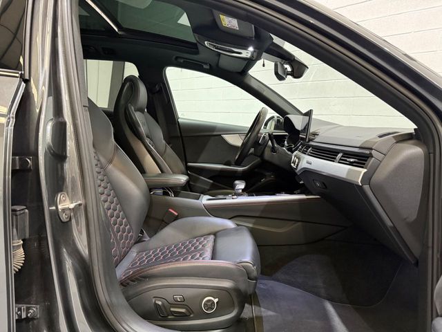 AUDI A4 RS4 Avant TFSI 331kW quattro tiptronic