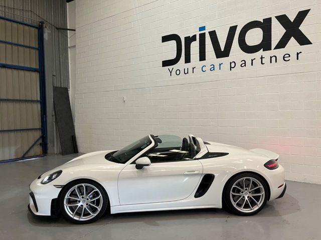 PORSCHE 718 Boxster Spyder