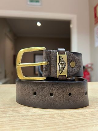 Cinturón piel sintética marrón - 105cm