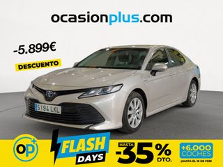 Toyota Camry 2.5 220H Business 160 kW (218 CV)