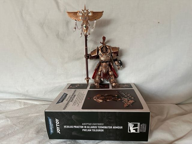 JoyToy Warhammer Adeptus Custodes Phelam Tolguror