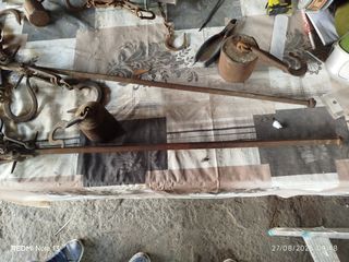 2 Básculas Romanas Antiguas