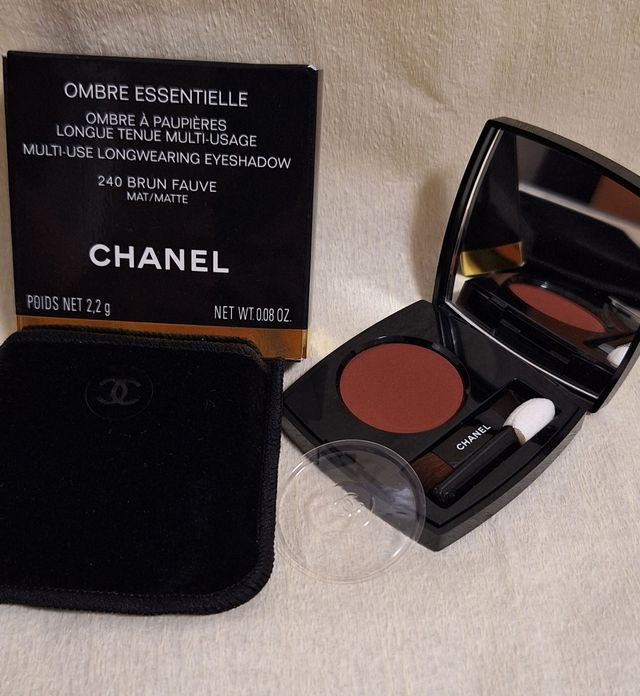 Sombra Chanel 240 Brun Fauve