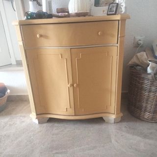 Cómoda madera vintage amarilla