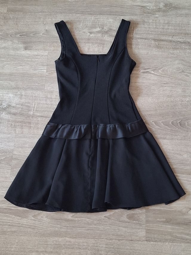 Vestido negro juvenil de fiesta – Talla 32 / XXS