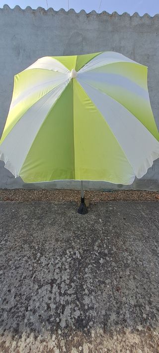 Sombrilla playa - Verde y blanca