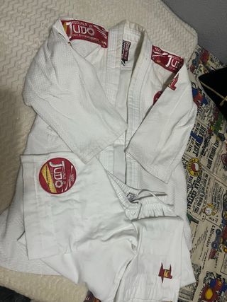Judogi Judo talla 140 - Casi nuevo