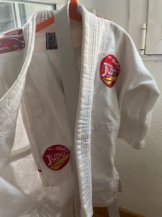 Judogi Judo talla 140 - Casi nuevo