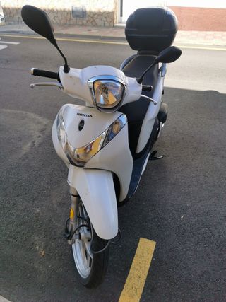 Honda SH mode 125 5000 km