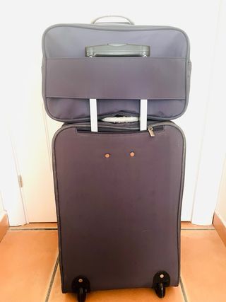 Maleta y neceser Antonio Miro nuevo