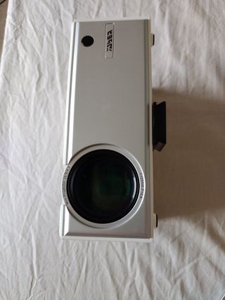 Videoproiettore Bianco Portatile + treppiede